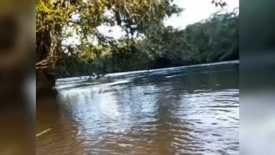 Imagem de compartilhamento para o artigo Desespero em Água Clara: Amigos e familiares buscam por homem levado pela correnteza do Rio Verde da MS Todo dia